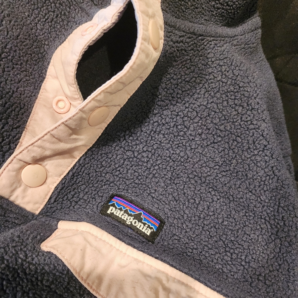 Girls Patagonia Synchilla Quarter Snap Fleece | Size M - Picture 4 of 4